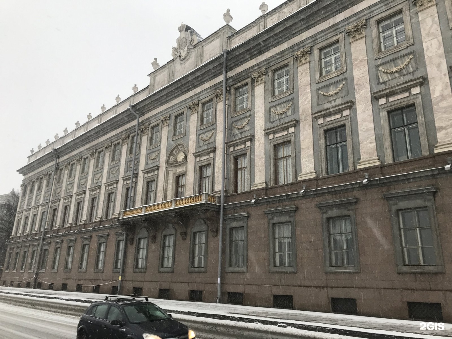 Мраморный дворец, Санкт-Петербург, Миллионная улица