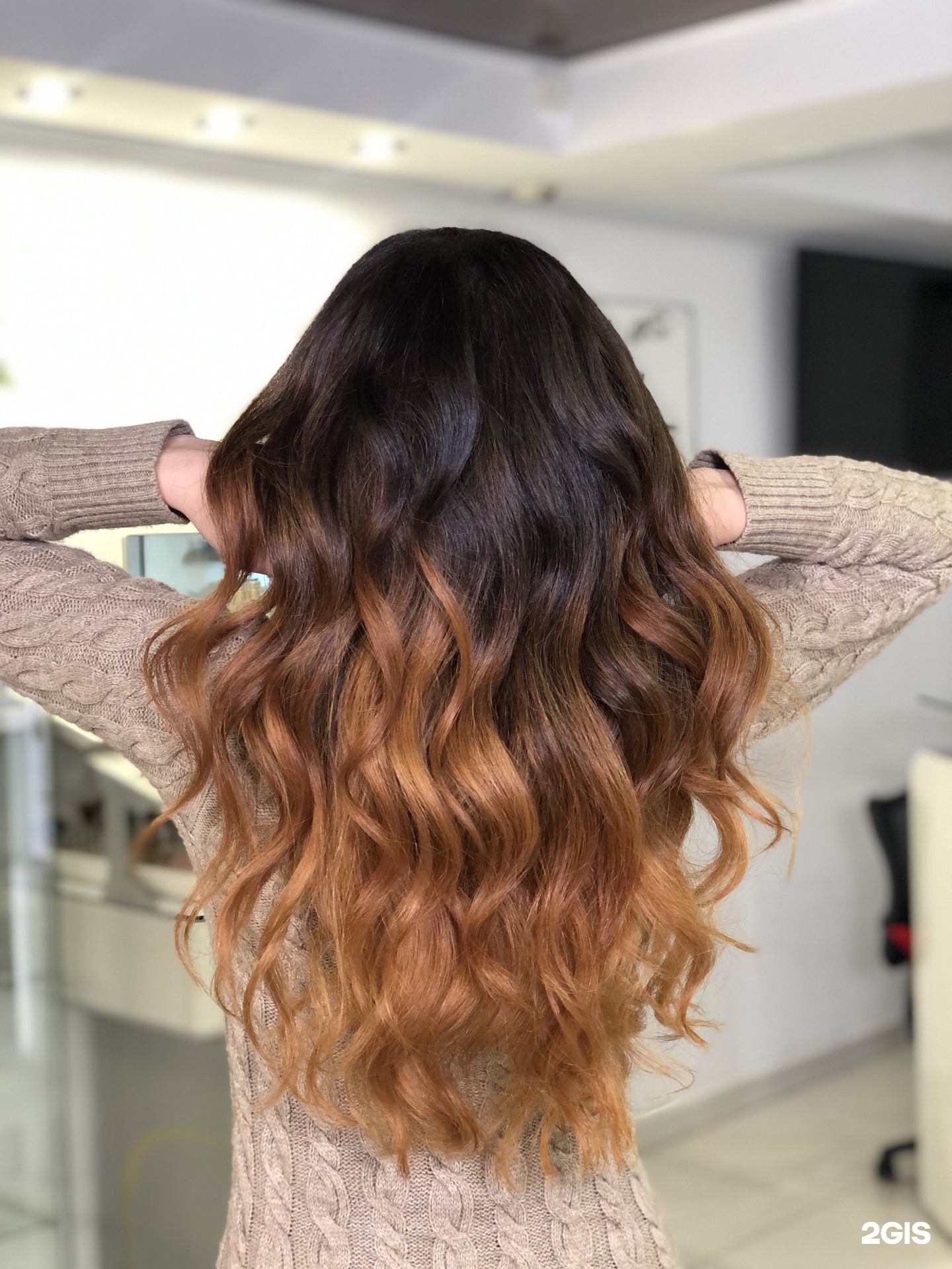 Райская птица воронеж салон красоты. Птицы салона. Райские птички салон. Райская птица воронеж салон красоты. Райская птица салон красоты самара.