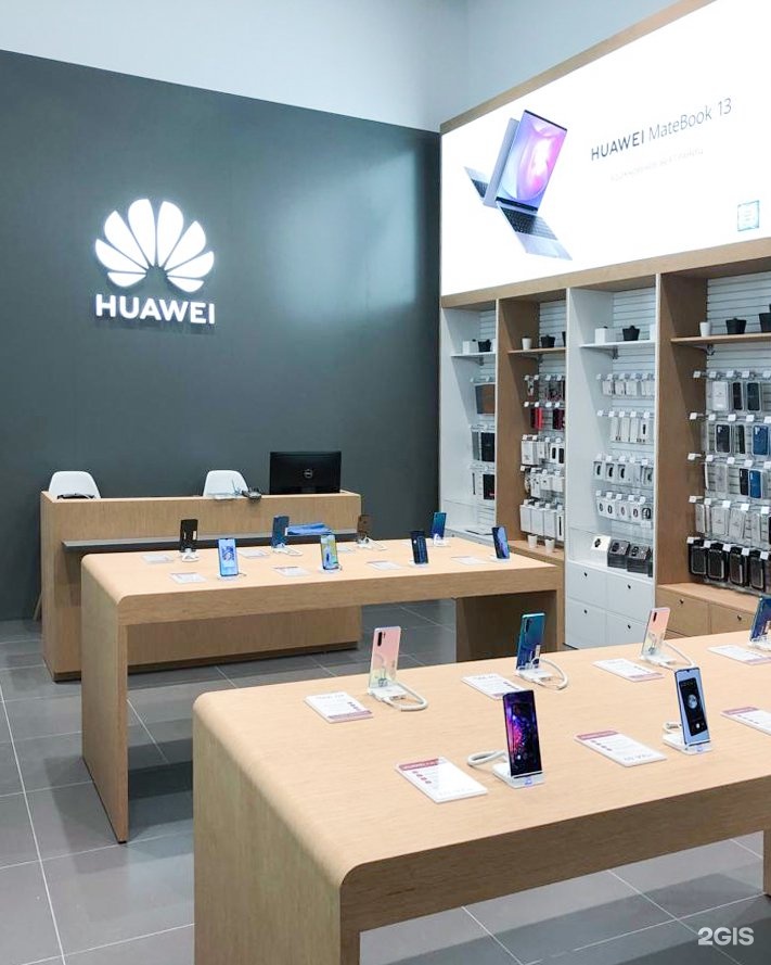 Huawei магазин. Фирменный магазин Huawei. Хуавей фирменный магазин. Honor фирменный магазин.