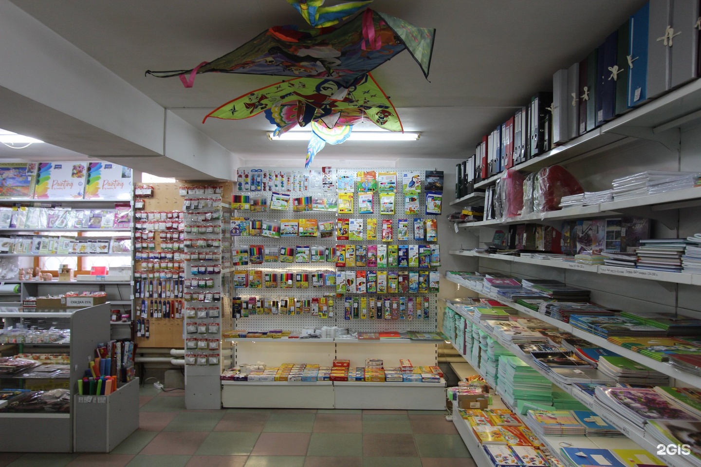 канцелярия бийск. логотип магазина скрепка. магазин канцтоваров. скрепка канцелярская магазин. магазин скрепка волжский.