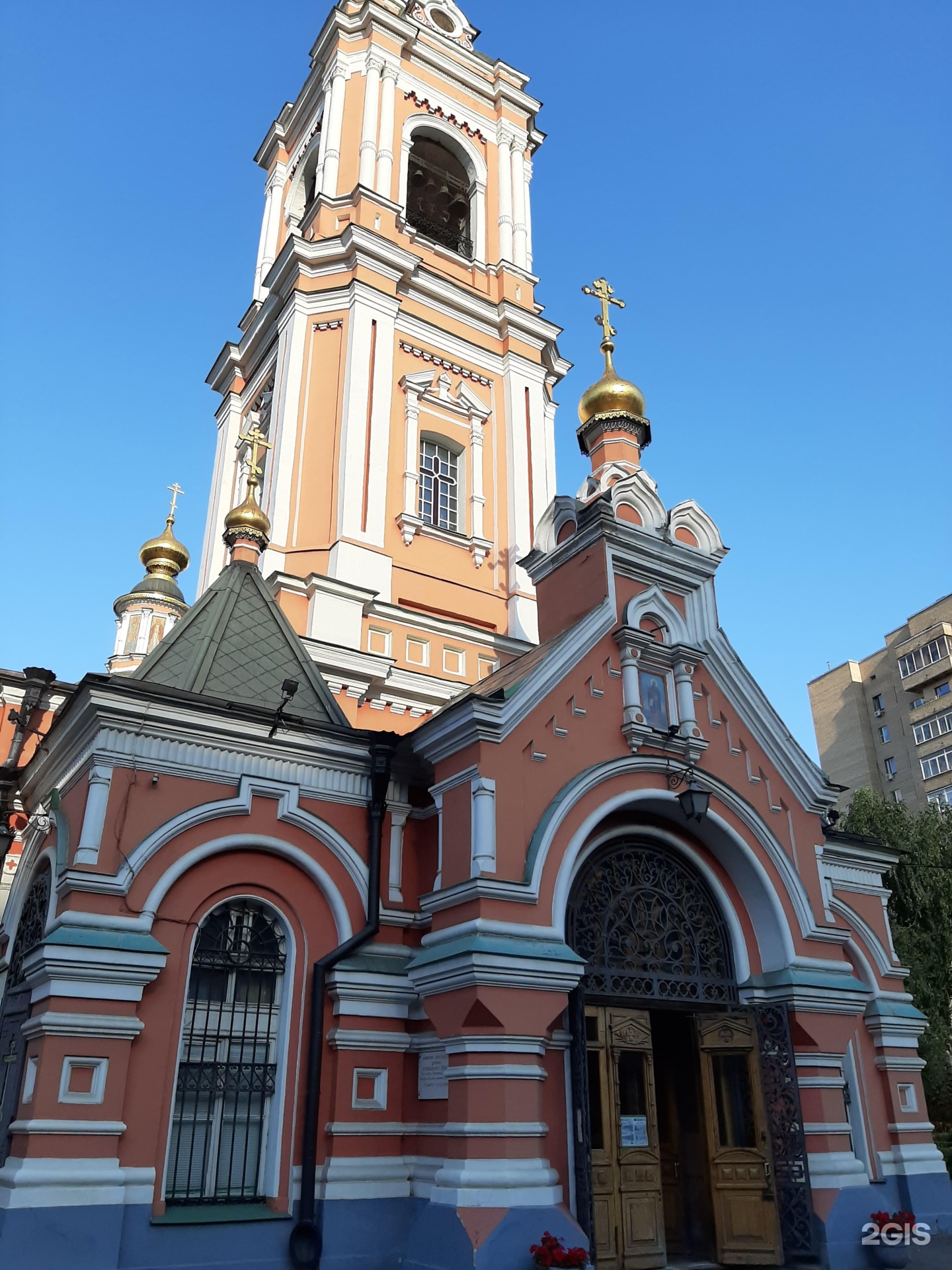 Храм преподобного пимена. Церковь Пимена на Новослободской. Храм Пимена в новых воротниках. Москва храм Святого Пимена Великого. Москва Нововоротниковский переулок 3с1 Троицкая Церковь.