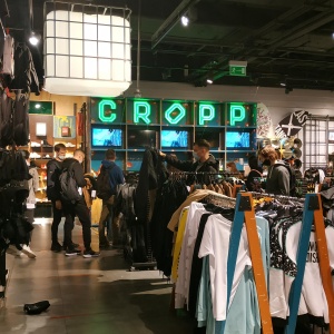 Фото от владельца Cropp, сеть магазинов молодежной одежды и обуви