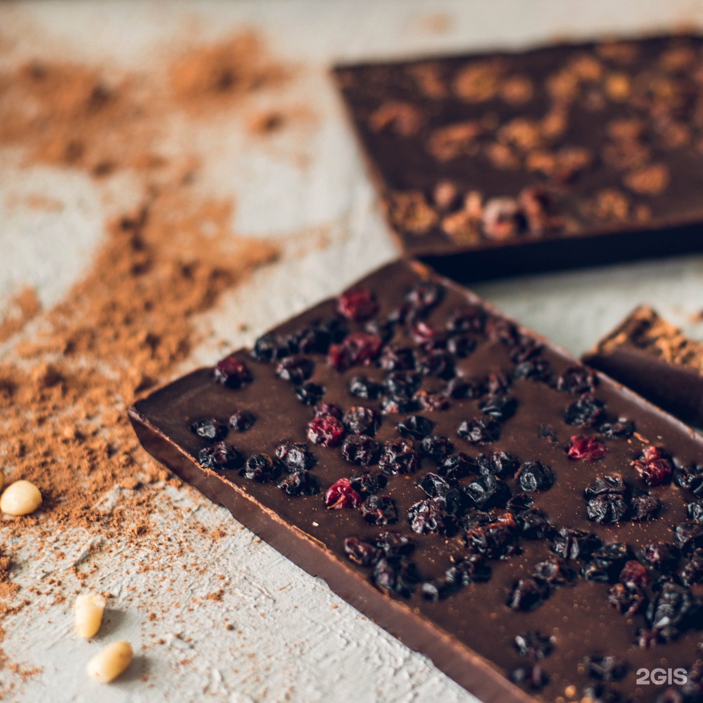 Домашняя плитка шоколада. Красивые шоколадные плитки. Домашний шоколад. Шоколадная плитка. Ручной шоколад.