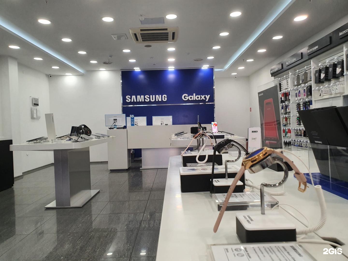 Самсунг магазин. Магазин Samsung в Ставрополе. Samsung Ставрополь.