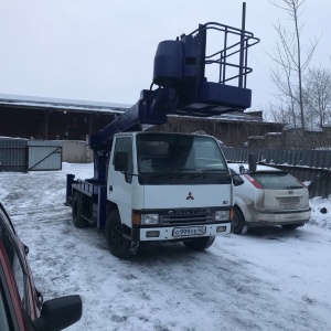 Фото от владельца АвтоВышки, служба заказа спецтехники