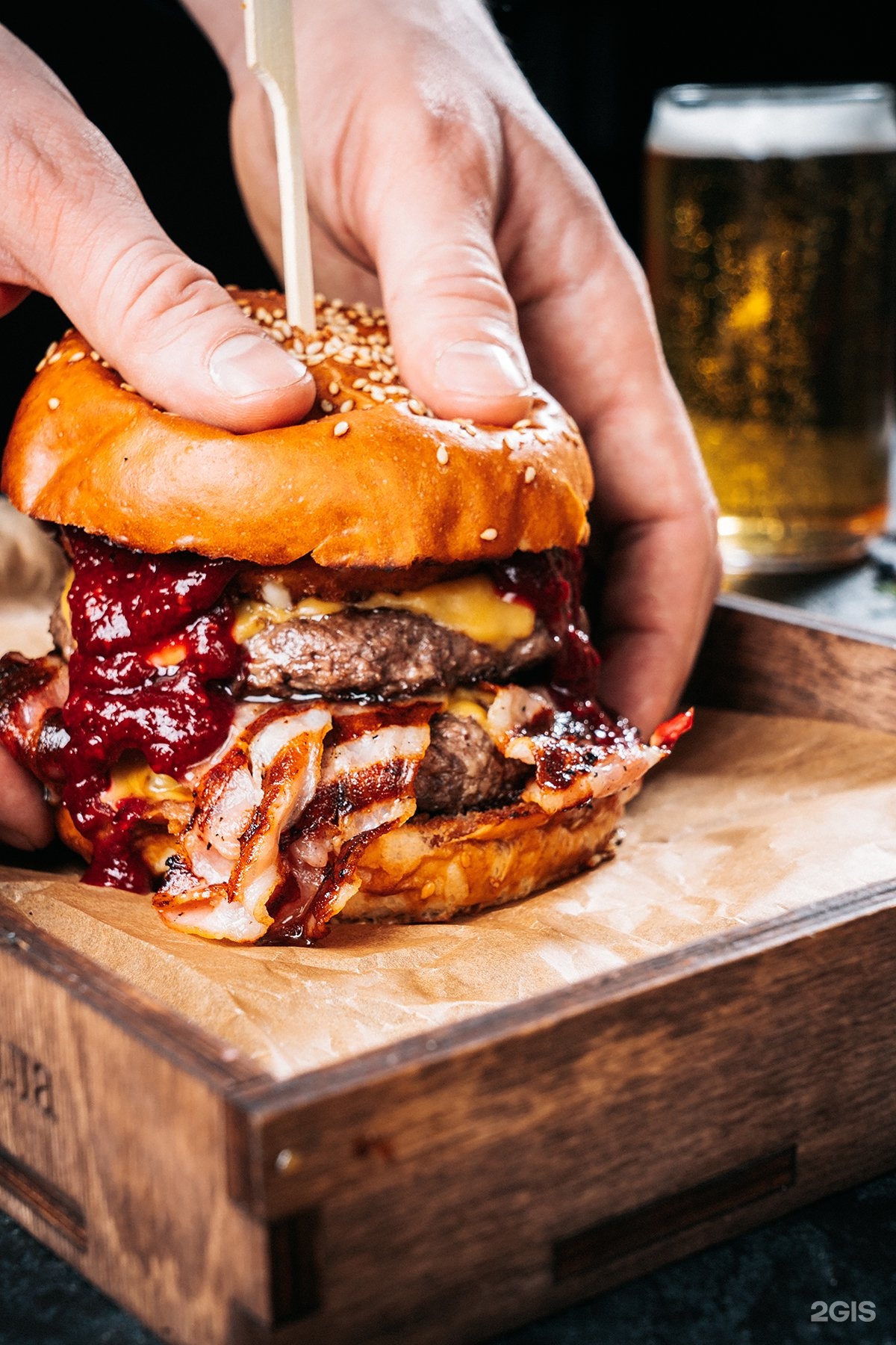 Ресторан ложа санкт-петербург. Санкт петербург улица рылеева 23 мясонская ложа. Стейк бар муром. Ресторан масонская ложа улица рылеева 23. Масонская ложа ресторан петербург.