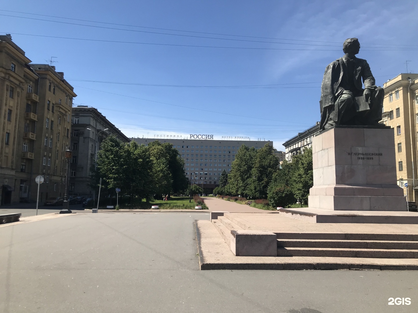 Площадь Чернышевского Санкт-Петербург. Чернышевский сквер Санкт-Петербург. Площадь Чернышевского 6 СПБ. Площадь Чернышевского 11.