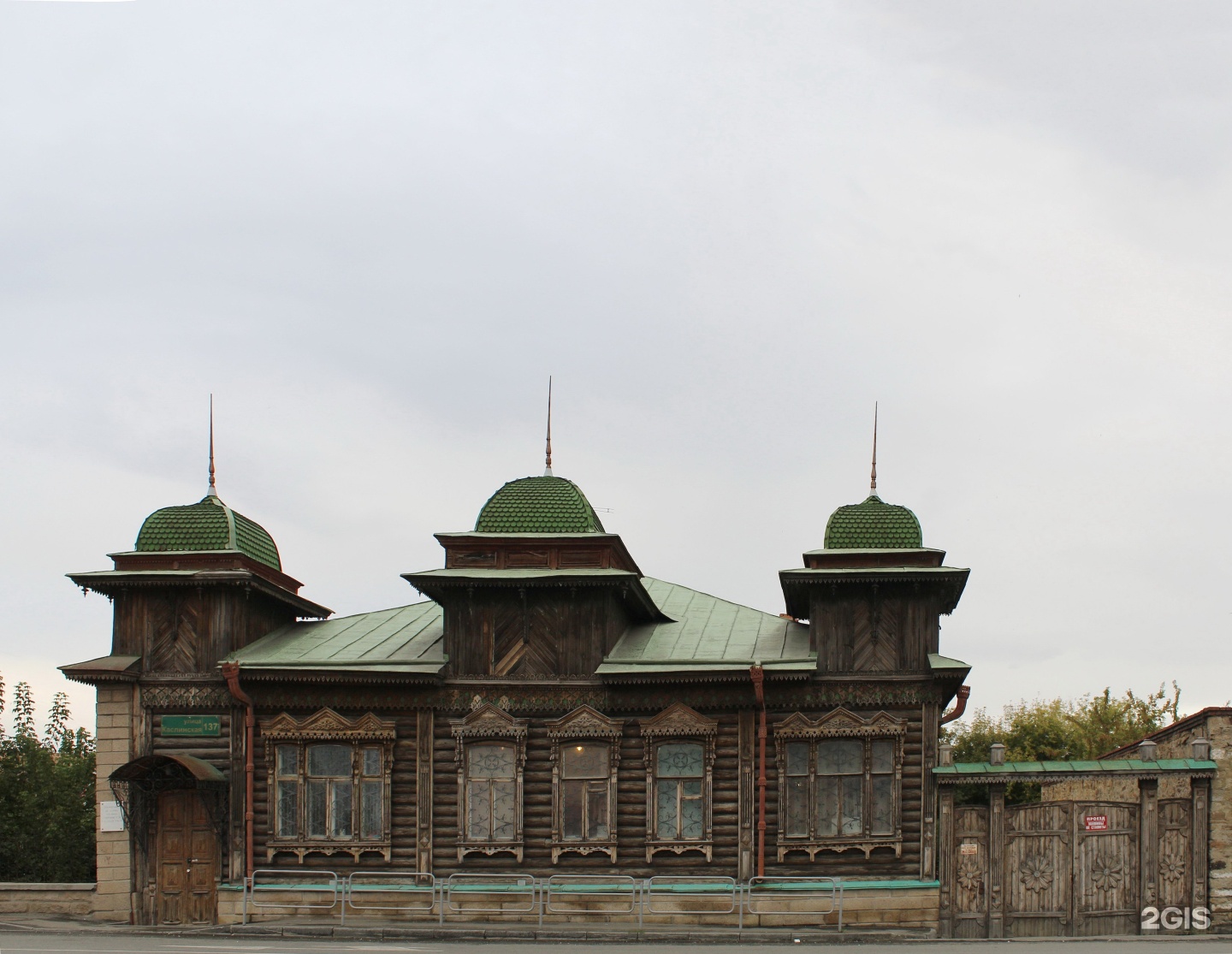 House челябинск. Дом-особняк Рябинина в Челябинске. Дом Рябинина в Челябинске. Усадьба Рябинина Челябинск. Усадьба Рябининых Челябинск внутри.