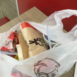 Фото от владельца KFC, сеть ресторанов быстрого питания