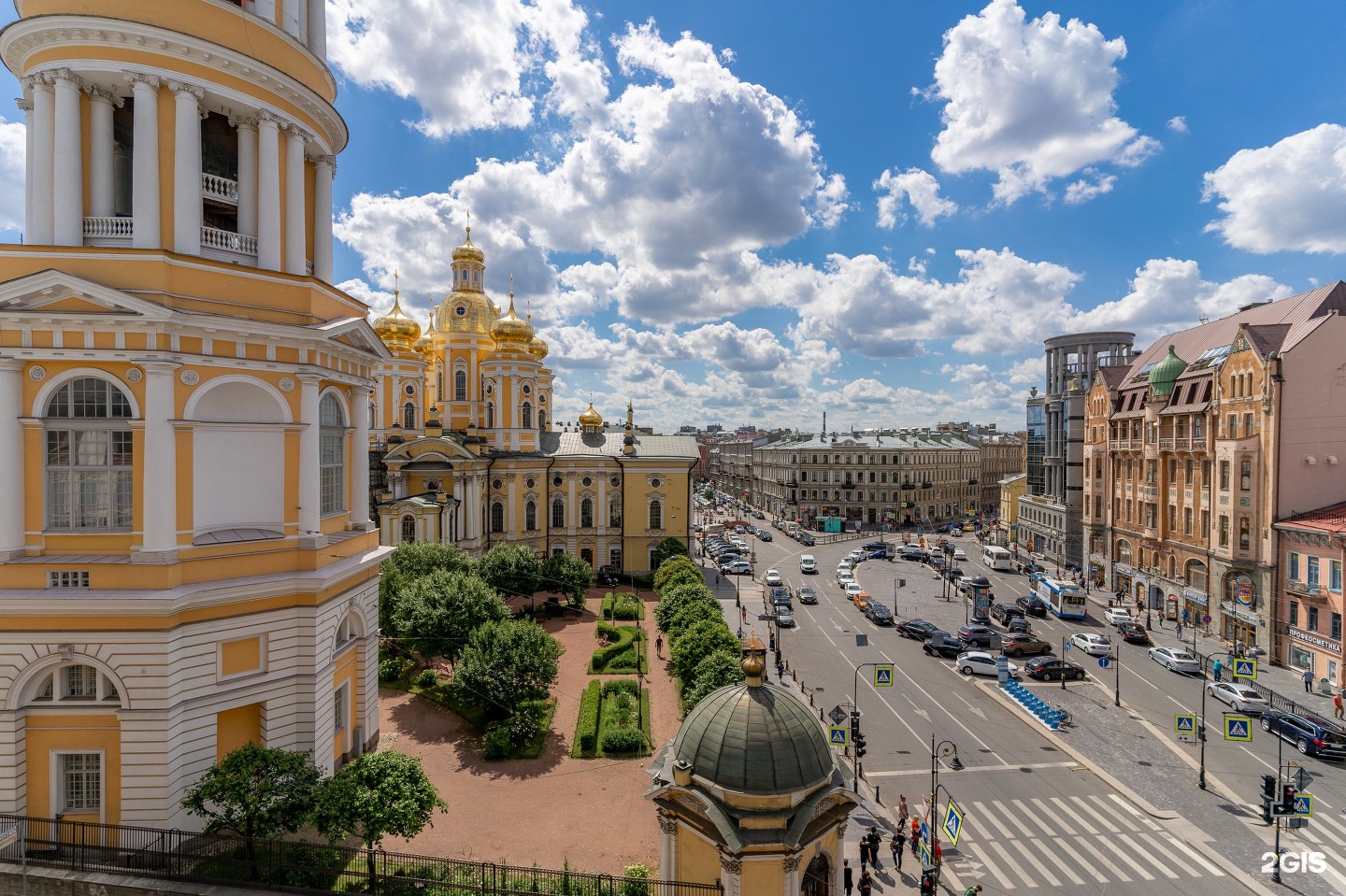 Центр владимирский спб. Станция премьер v18 Санкт Петербург. Отель станция в 18. Станция v18 гостиница Санкт-Петербург. Санкт-Петербург, Владимирский проспект, 18/2.