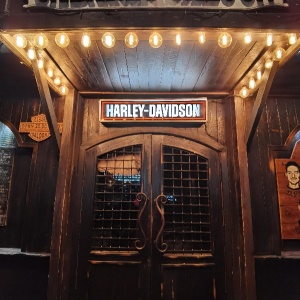 Фото от владельца Cabaret Saloon Harley-Davidson, кафе-ресторан