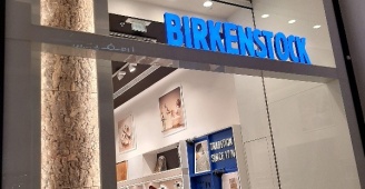 Birkenstock mall best sale of emirates