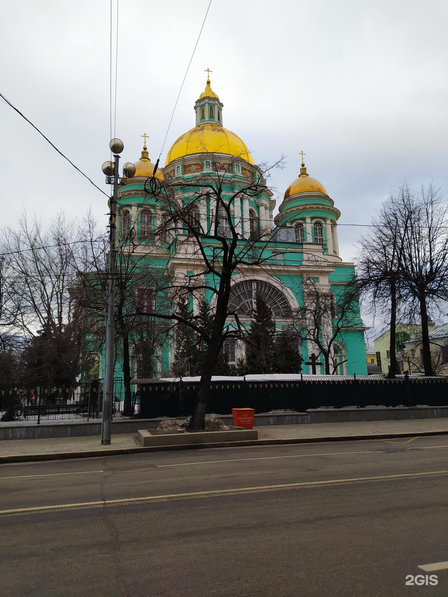 Ул спартака 15. Спартаковская 15 Москва храм. Спартаковская улица 15 Москва.