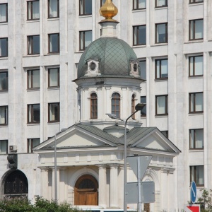 Фото от владельца Храм-часовня Святых Благоверных Мучеников Бориса и Глеба на Арбатской площади
