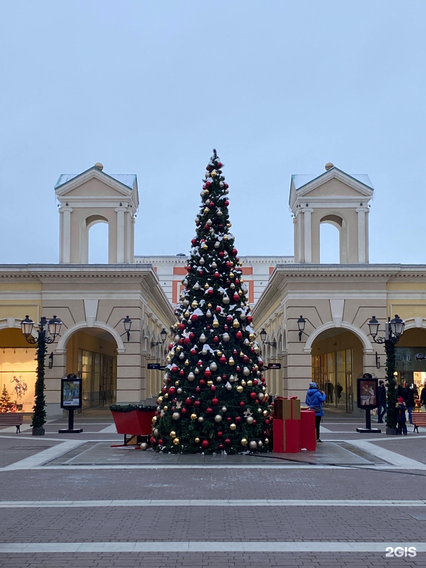 Пулковское шоссе 60. Пулковское шоссе дом 60 Outlet Village.