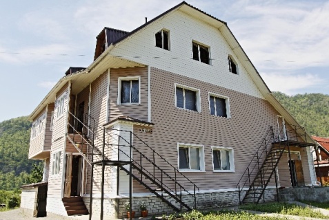 Чемал: Гостевой дом Берег