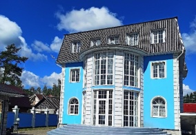 Коттедж House in dibun в Санкт-Петербурге