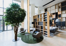 Отель Yes Marata в Санкт-Петербурге