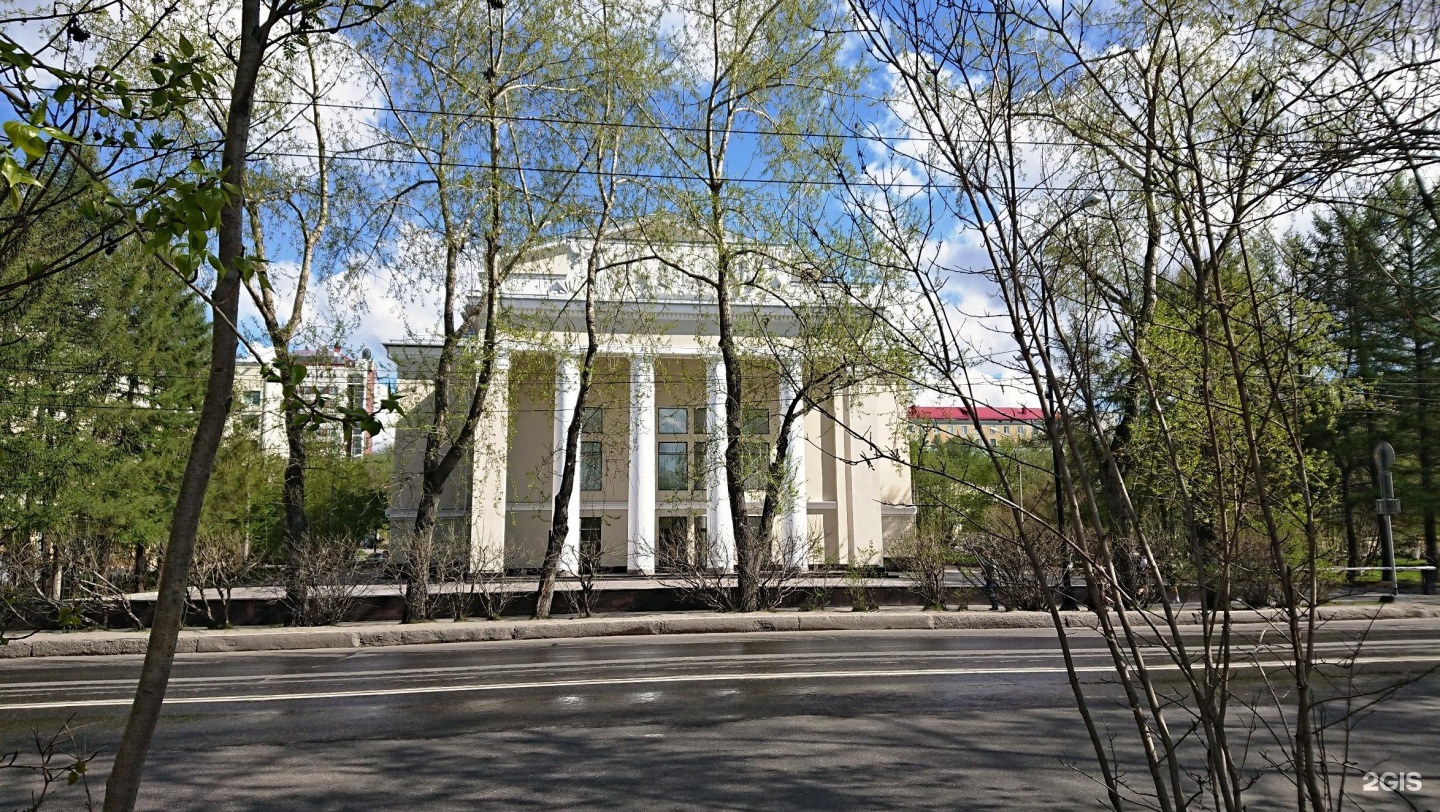 Екатеринбург проспект ленина театры