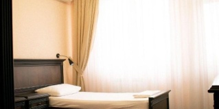 Лазаревское: Отель Пальма