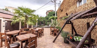 Дивноморское: Гостевой дом Южный