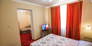 Сириус: Гостевой дом Яна