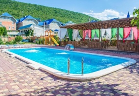 Отель Диона в Сукко