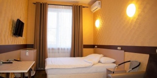 Сочи: Гостевой дом Лермонтова 8