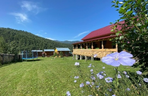 с. Чемал: Турбаза Госпожа Удача