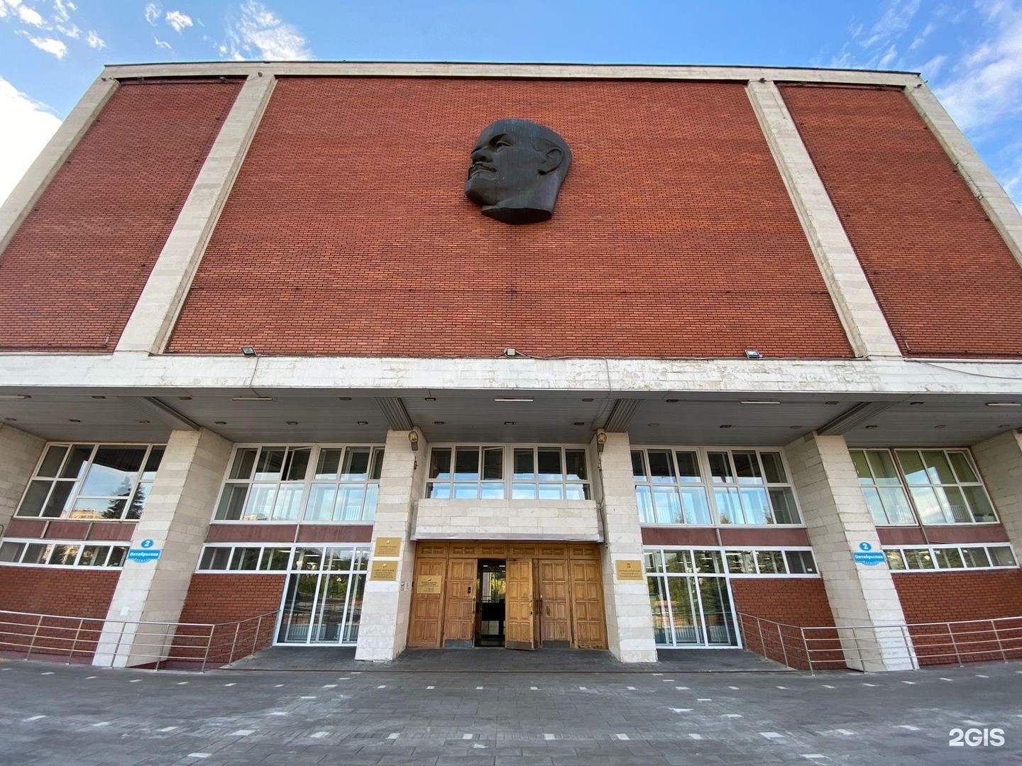 Апрель орехово-зуево. Орехово зуево октябрьская 2. Орехово зуево октябрьская 2. Орехово-зуево площадь. Орехово зуево октябрьская 2.