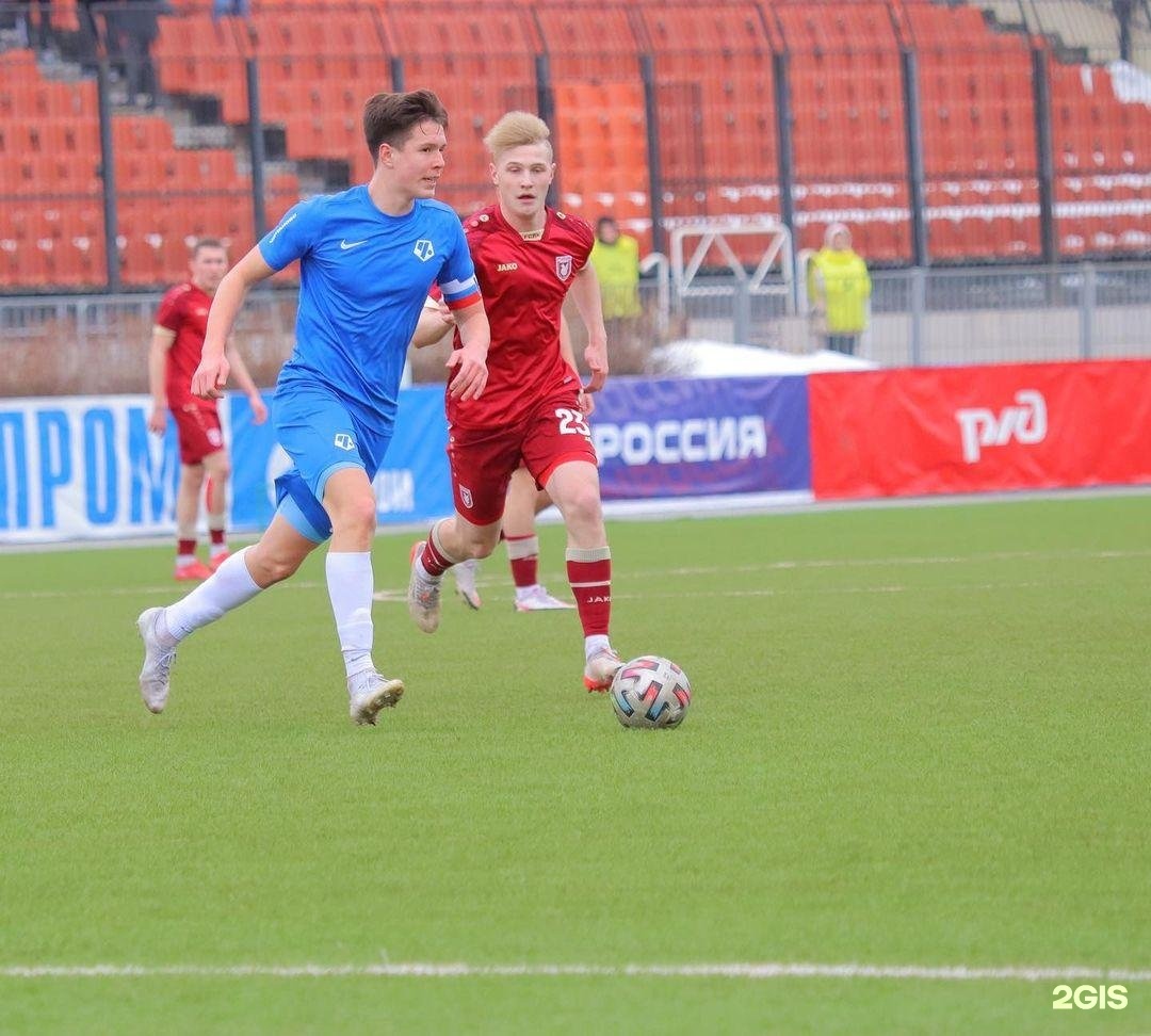 Академия рубин казань. Академия рубин казань. Стадион рубин кузнецк. Фк рубин 2002. Детская команда рубин казань.