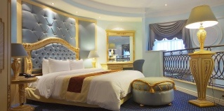 Минск: Апартаменты Crowne Plaza Minsk