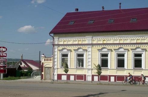 Г. Вятские Поляны: Отель Вятка