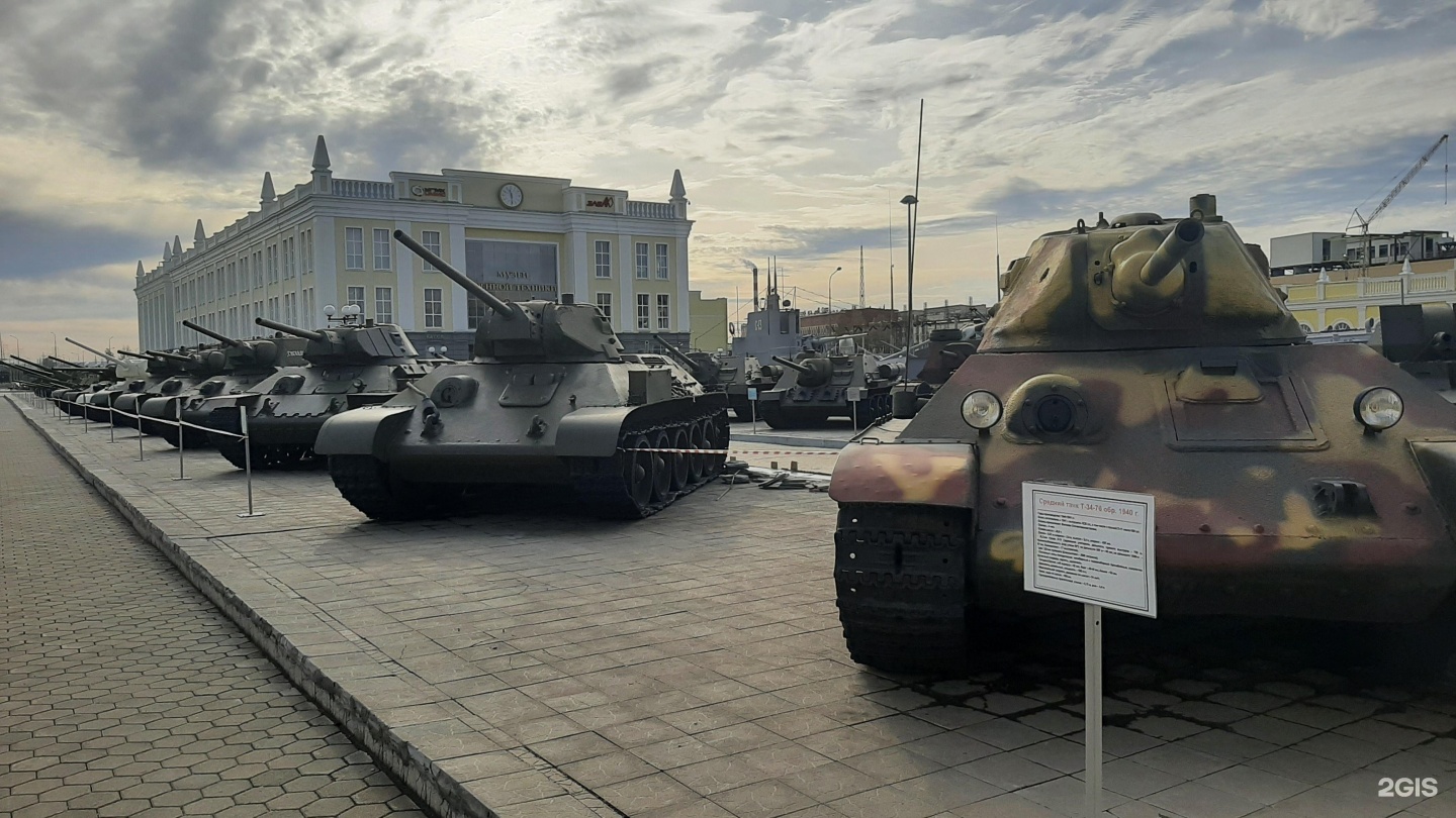 Выставка техники в верхней пышме адрес. УГМК музей военной техники верхняя Пышма. Боевая Слава Урала музей военной техники. Музей техники в верхней Пышме. Музей военной техники в верхней Пышме.