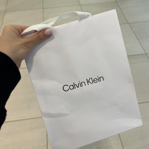 Фото от владельца Calvin Klein Jeans, магазин одежды и аксессуаров