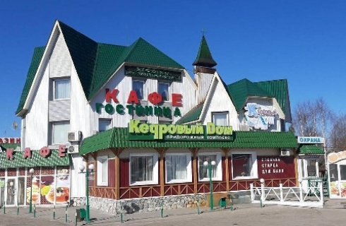 Краснокамск: Отель Кедровый дом