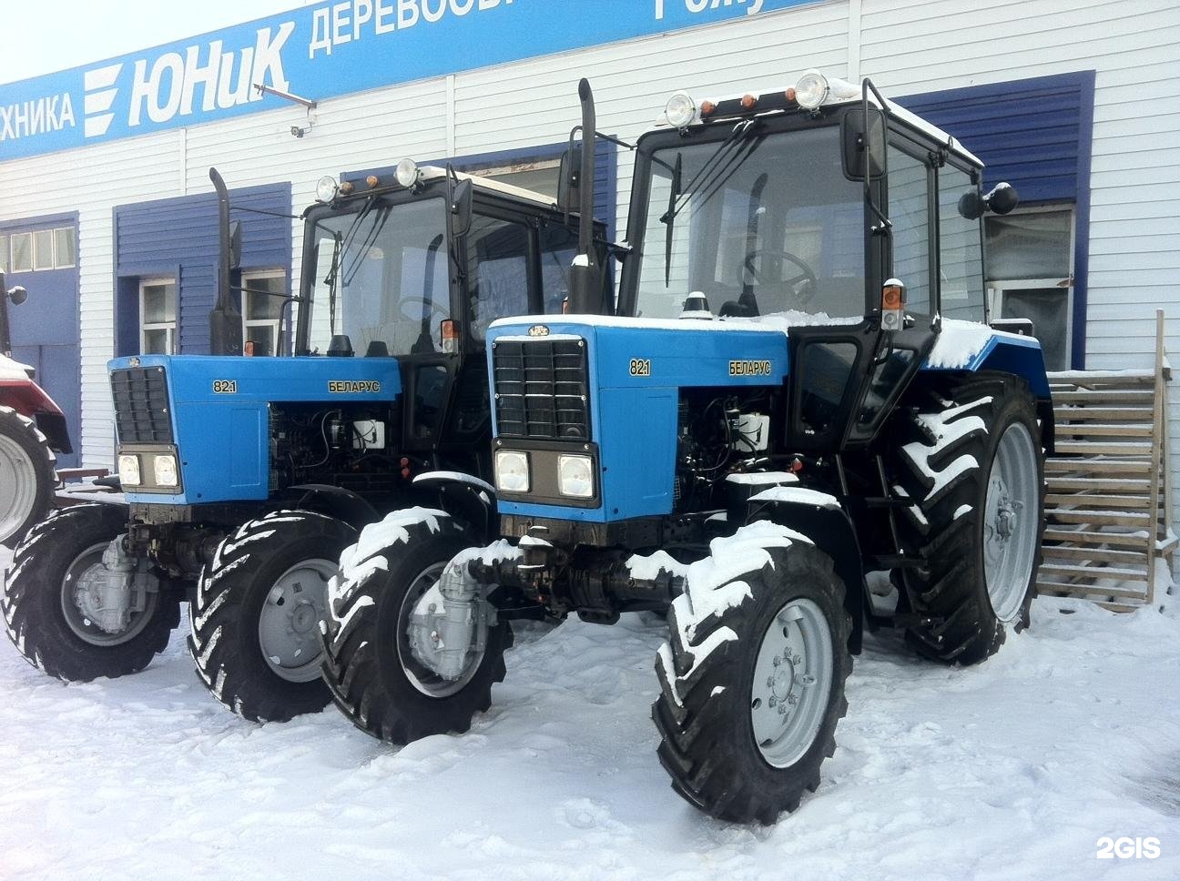 Купить новый трактор 82.1. Трактор "Беларус-82.1" (МТЗ) новый. Трактор Беларус 82.1. Колесный трактор Беларус-82.1. Трактор МТЗ-82 новый.