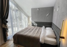 с. Озерное: Глэмпинг Geometrika lounge hotel