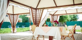 Уральск: Отель Pushkin hotel