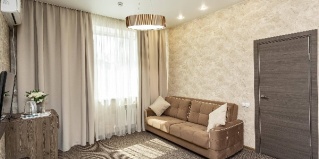 Артем: Отель Chocolate