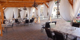 Лазаревское: Отель Evelin