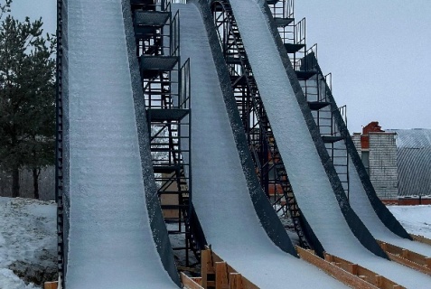 Тюмень: Коттедж Аквамарин