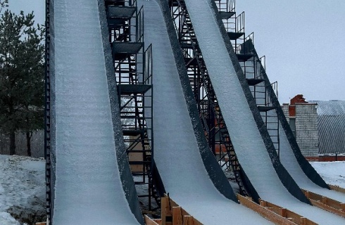 Тюмень: Коттедж Аквамарин