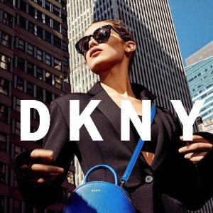 Фото от владельца DKNY, магазин аксессуаров