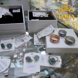 Фото от владельца Tiara, салон бижутерии