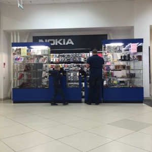 Фото от владельца Nokia, салон аксессуаров