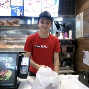 Фото от владельца KFC, сеть ресторанов быстрого питания