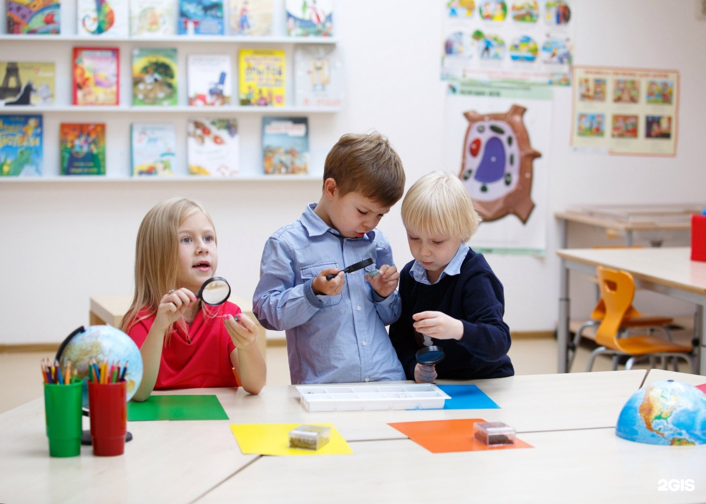 музыкальное занятие в садике. детские обучающие учреждения. детский развивающий центр. детские обучающие учреждения. детский сад на вересаева ростов на дону.