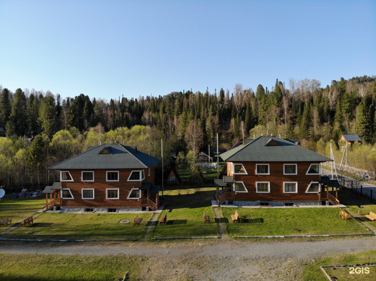 Усадьба на телецком озере. Озеро акколь алтай. Алтай кель. Алтай кель. Аккель на алтае.