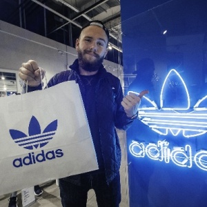 Фото от владельца Adidas Originals, магазин фирменной одежды